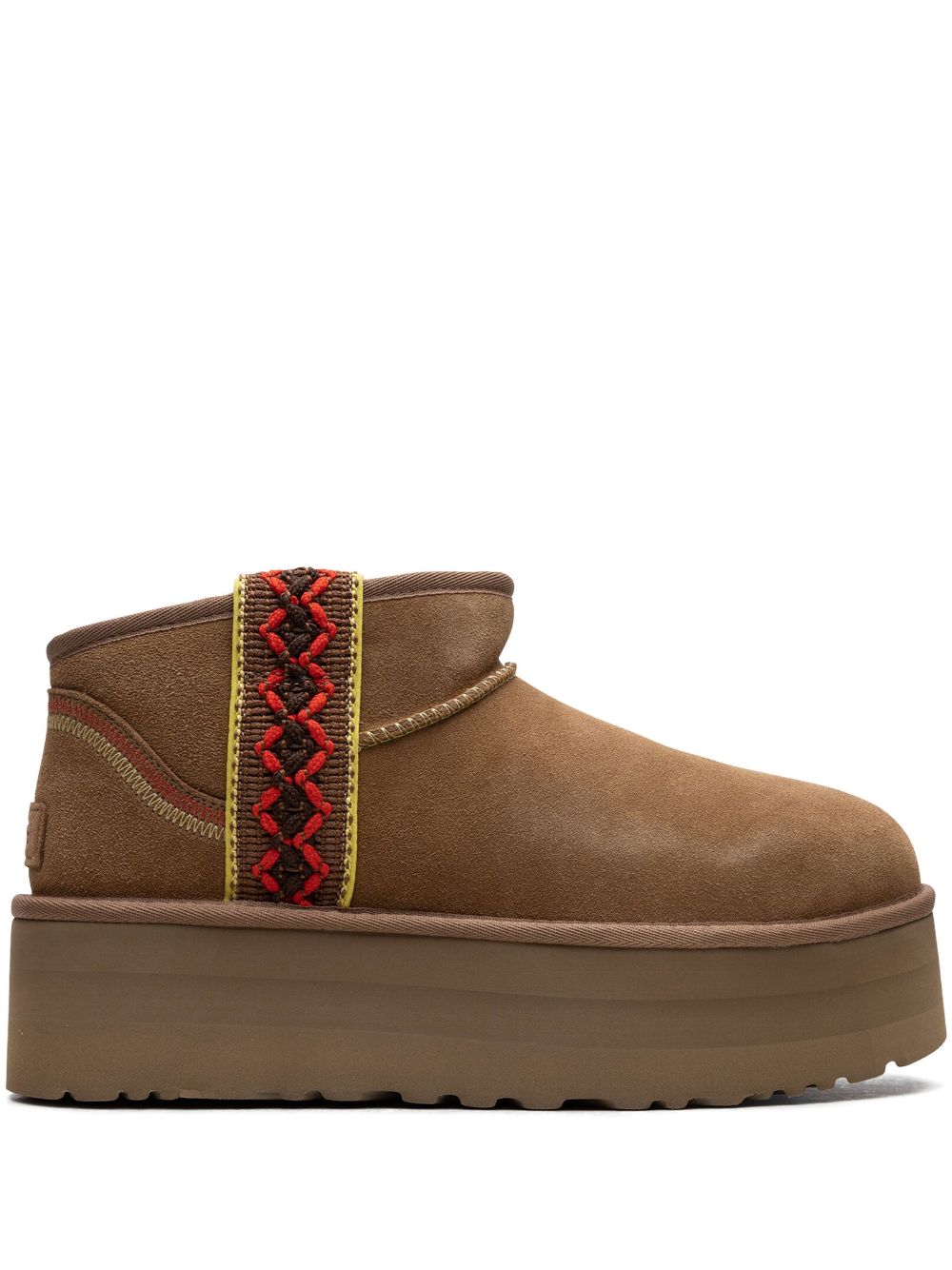 UGG Classic Ultra Mini Braid Chestnut Plateau-Stiefeletten - Braun von UGG