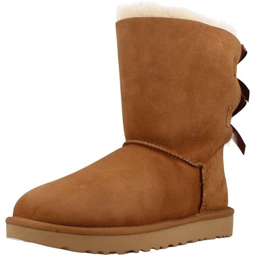 UGG Damen BAILEY BOW II Classic Boot, Chestnut, 39 EU von UGG