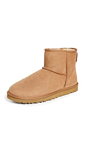 UGG Herren Mini Classic Boot, Chestnut, 45 EU von UGG