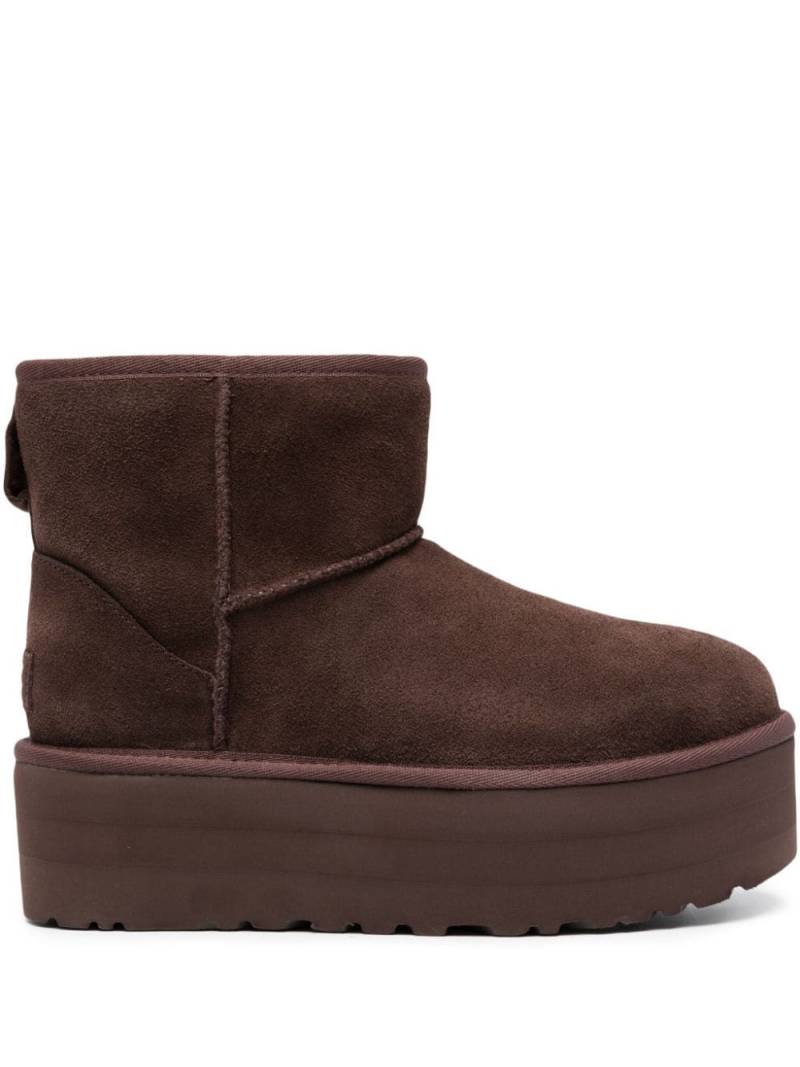 UGG Klassische Mini Plateau-Stiefeletten - Braun von UGG