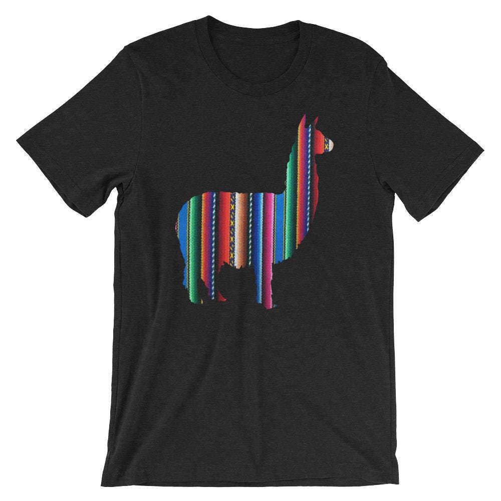 Lama Shirt Ethno Native Textil Grafik Kurzärmeliges Unisex T-Shirt Lama Shirt Ethno Native Textil Grafik Kurzärmeliges Unisex T-Shirt von UGRCollection