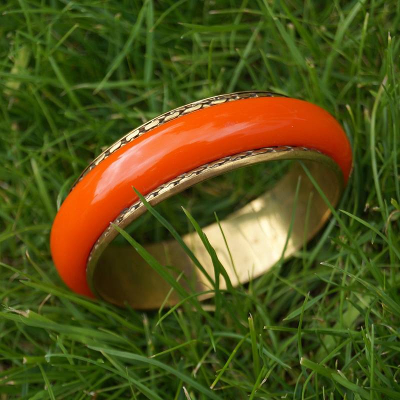 Kunststoff Und Messing Armband || Außen Innen Design Jahrgang Kunststoff Und Messing Armband || Außen Innen Design Jahrgang von UKAmobile