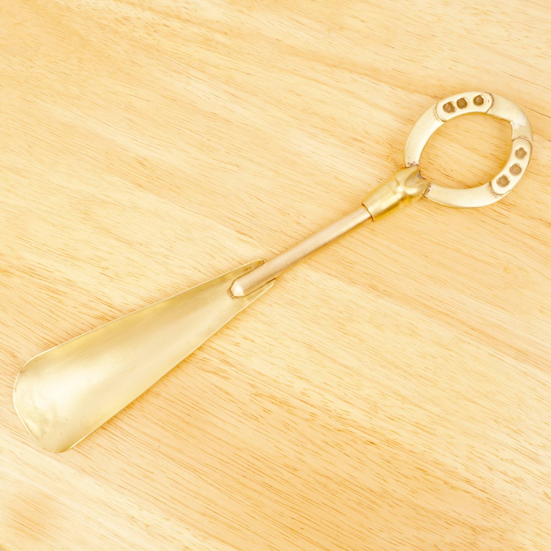 Schuhlöffel || Vintage Messing Massiv Abstraktes Design von UKAmobile