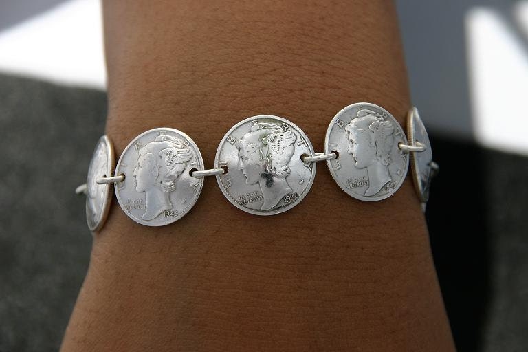 Vintage Merkur-Dime-Armband, Sterlingsilber-Münzen-Schmuck von ULoveJewelry