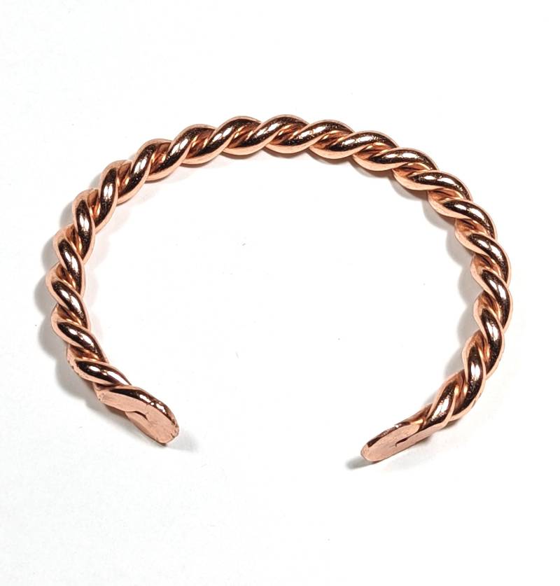 Gratis Geschenk Mit 35 Dollar Kauf Oder Mehr Neu Gedrehter Kupfer Armreif Handgefertigt von ULoveJewelry