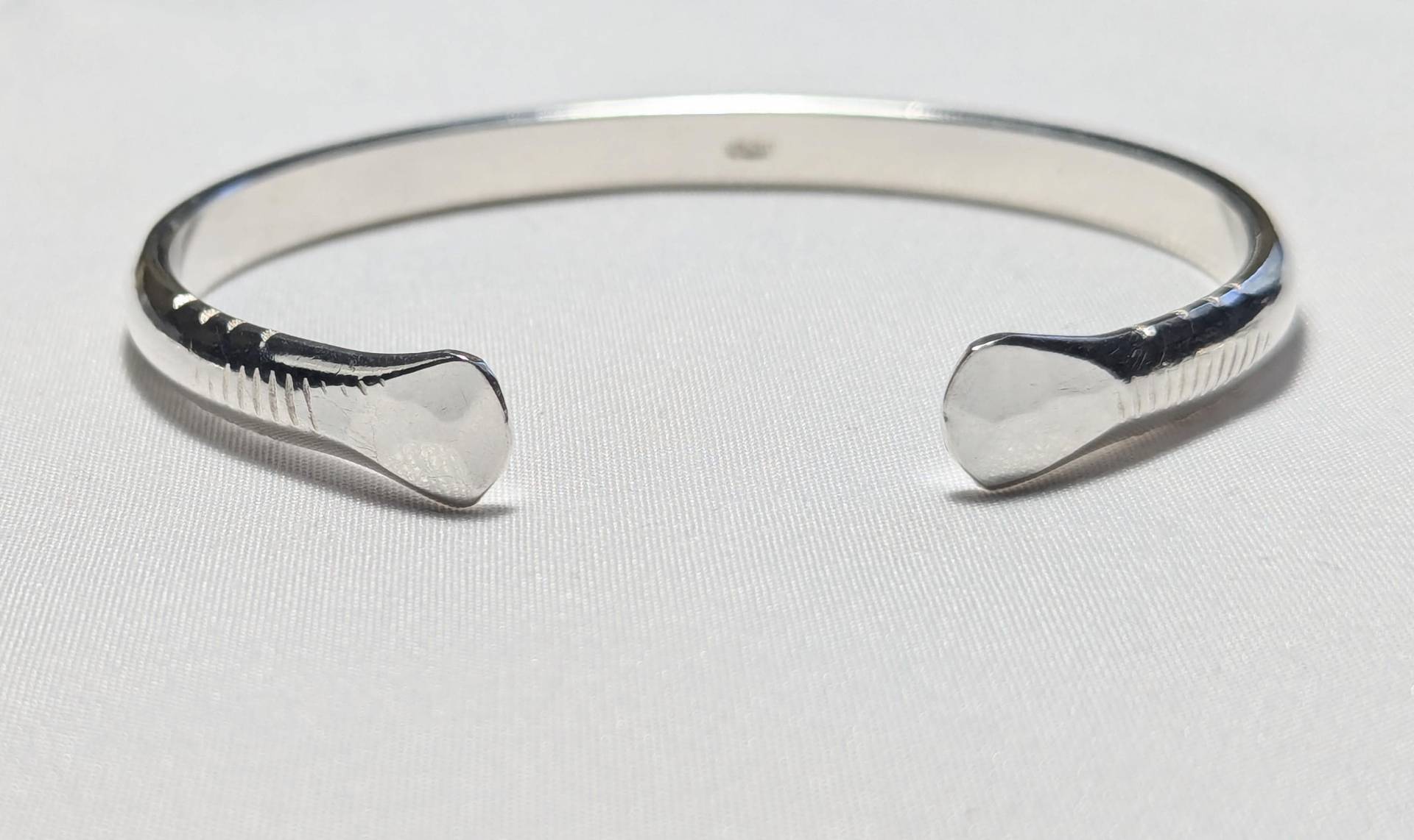 Vintage Sterling Silber Armreif, Handgefertigt Unisex 9.25 von ULoveJewelry