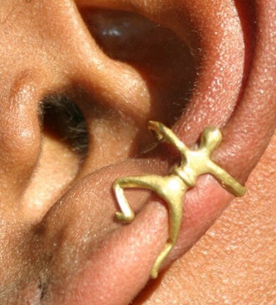 Paar Dancing Man Ohrmanschetten in Sterling Silber Und Messing von ULoveJewelry