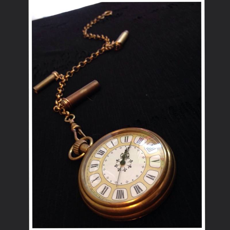 Ihre Zeit Ist Gekommen Taschenuhr Mit Kette Und Kugel Gehäuse | Große Urlaub Geschenk Steampunk Edwardian Vintage Retro von UMBRAILLUMINATION