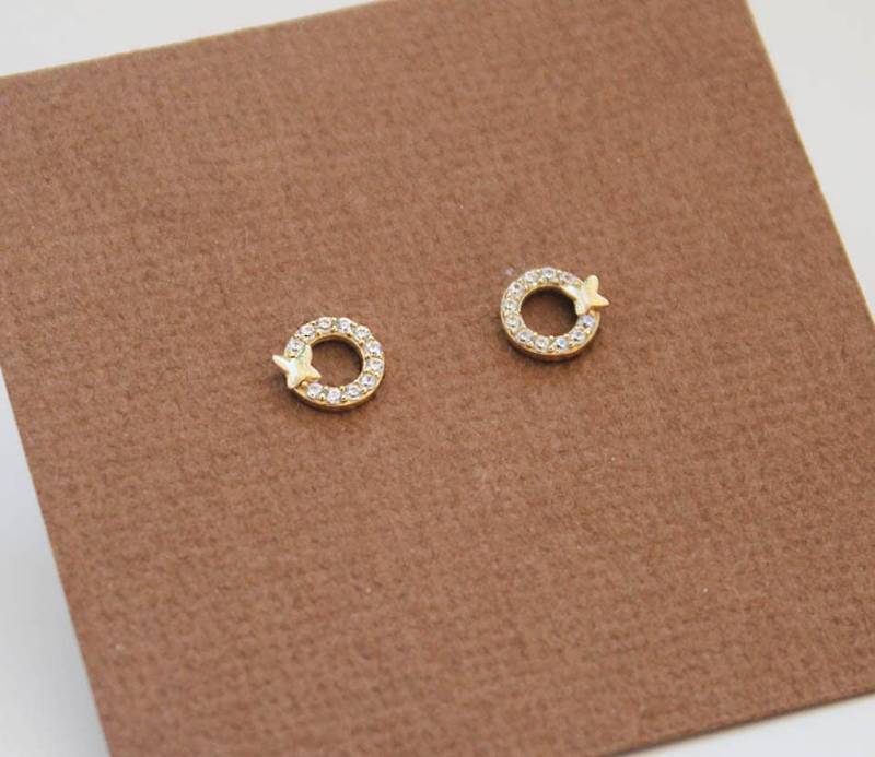 14K Solid Gelb Gold Cubic Zirkonia Zierliche Offene Runde Blume Schmetterling Schraubverschluss Ohrringe Für Baby Mädchen Kinder von UNIKearrings