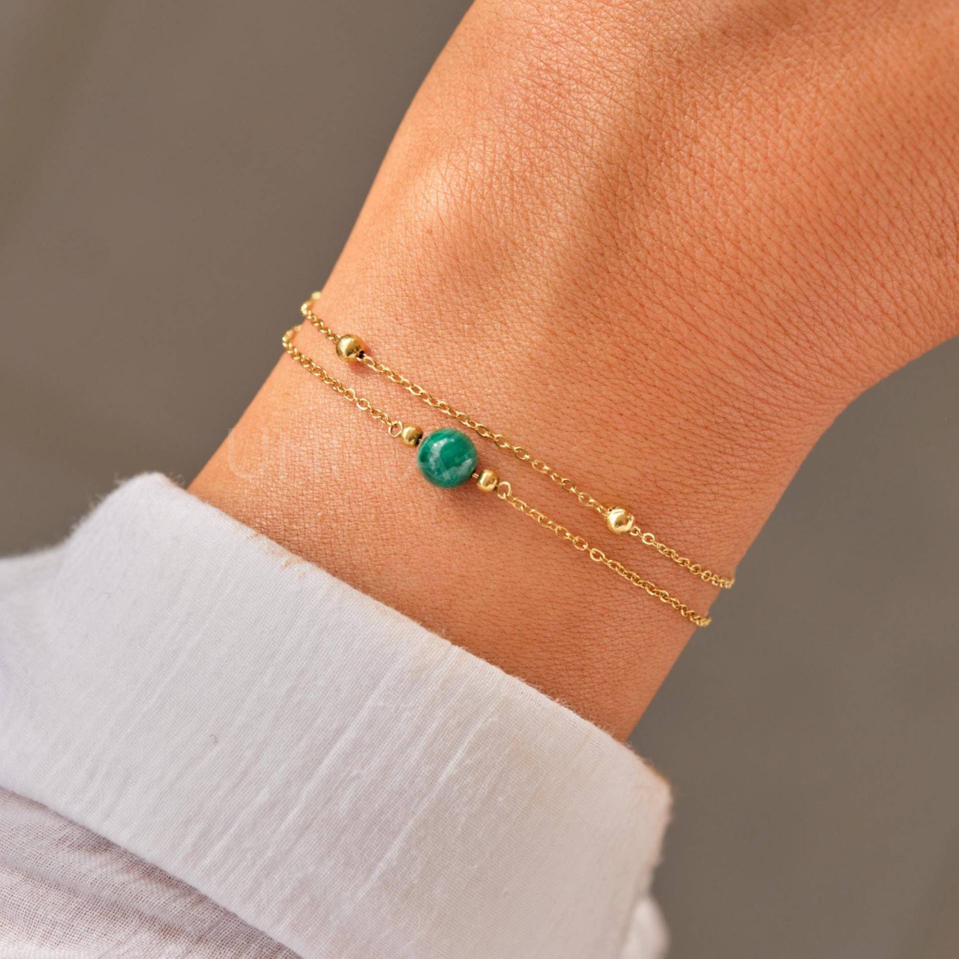 Malachit-Armband, Edelstahl Mit 18K Goldplattierung, Handgemachter Schmuck, Hypoallergenes Und Einzigartiges Armband Malachit-Armband, Edelstahl Mit 18K Goldplattierung, Handgemachter Schmuck, Hypoallergenes Und Einzigartiges Armband von UNIQAJEWELS