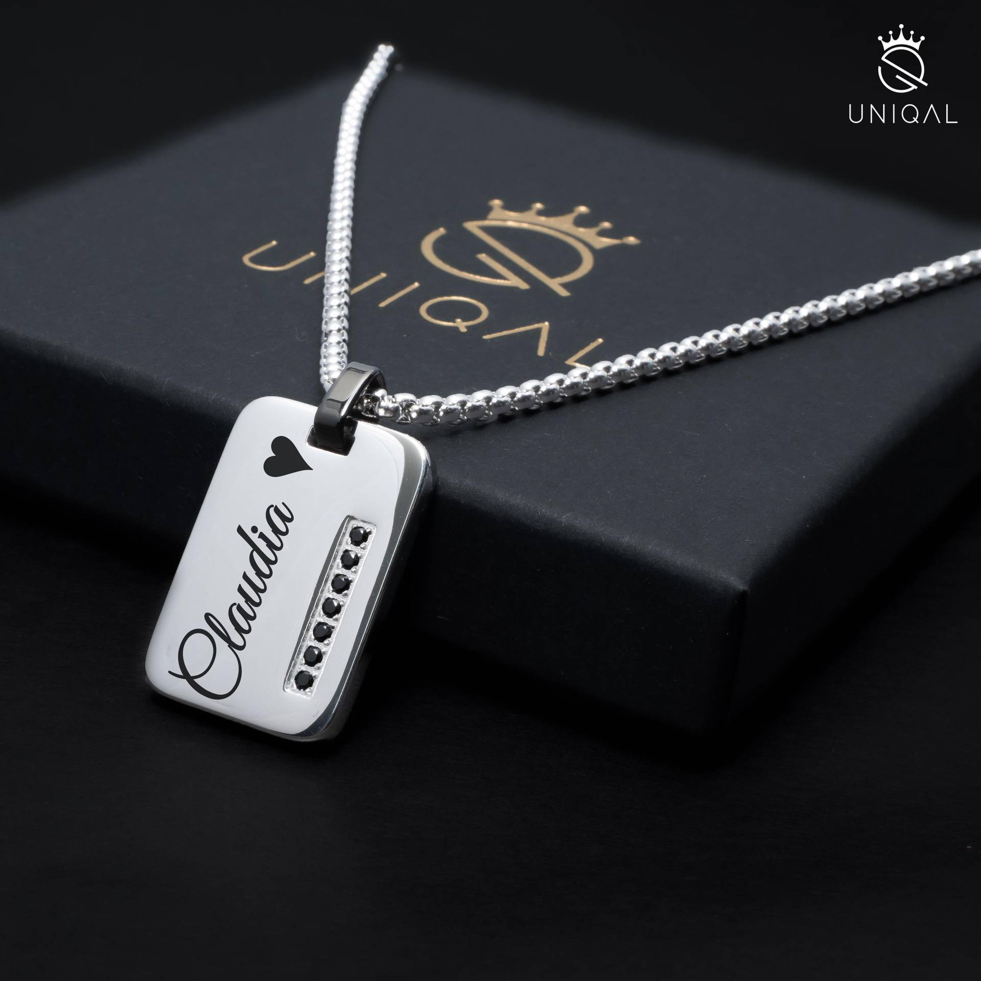 Uniqal | Edelstahl Namenskette Mit Gravur - Zirkonia Anhänger, Schmuck Geschenk Für Männer & Frauen Silber, Wunschgravur, 60 cm, Unisex von UNIQALshop