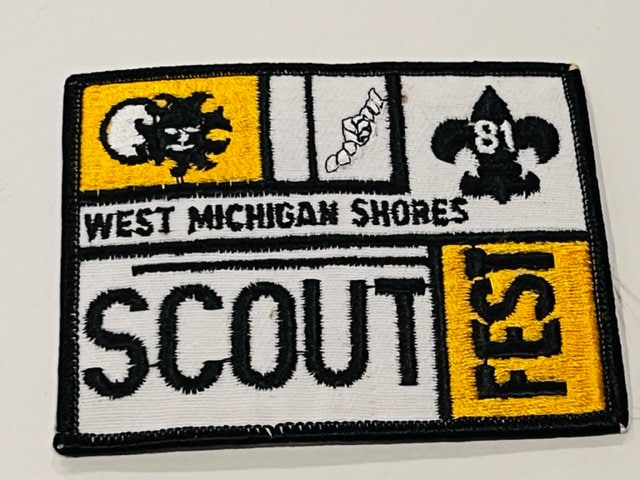 Boy Scouts Cub Girl Patch Rat Abzeichen Memorabilia 1981 Michigan Shore Fest Vtg von UNIQUETREASUREFREAK