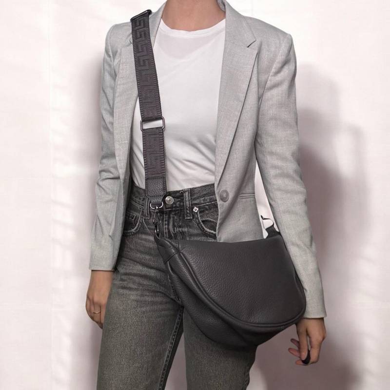 Crossbody Bag Damen, Schultertasche, Bauchtasche, Umhängetasche Crossbag Damen, Geschenke Für Frauen, Tasche Veganes Leder, Dunkelgrau von UNIQtaschen