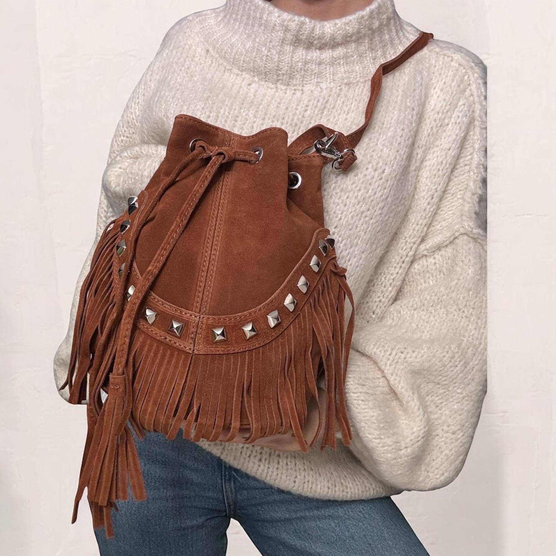 Tasche Aus Wildleder, Umhängetasche Damen, Bucket Bag, Crossbody Handtasche, Slouchy Veloursleder, Wildleder von UNIQtaschen