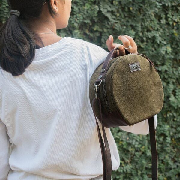 URBAN MEDLEY Crossbody Bag MINX von URBAN MEDLEY