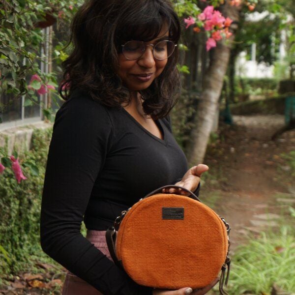 URBAN MEDLEY Crossbody Bag MINX von URBAN MEDLEY