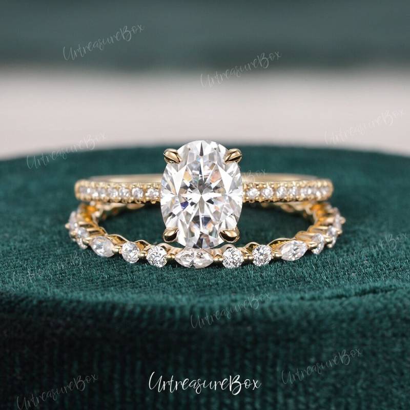 1.5Ct Oval Cut Verlobungsring Moissanite Ehering Set Frauen Marquise Gelb Gold Braut Vintage Half Eternity Solitär Ring Prong von URTreasureBox