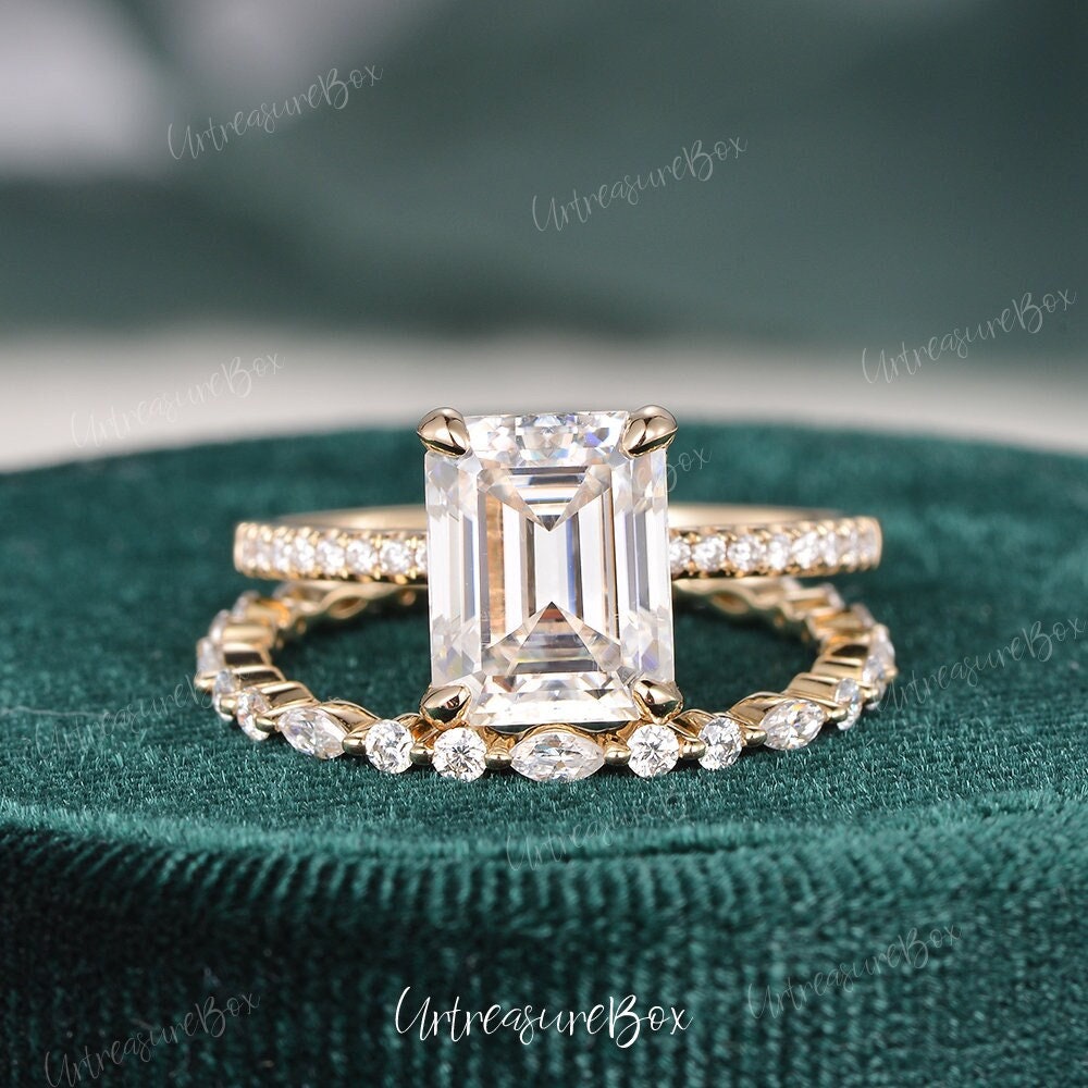 2.5Ct Versteckter Halo Smaragdschliff Verlobungsring Set Frauen Moissanite Hochzeit Antikes Braut Rose Gold Ring von URTreasureBox