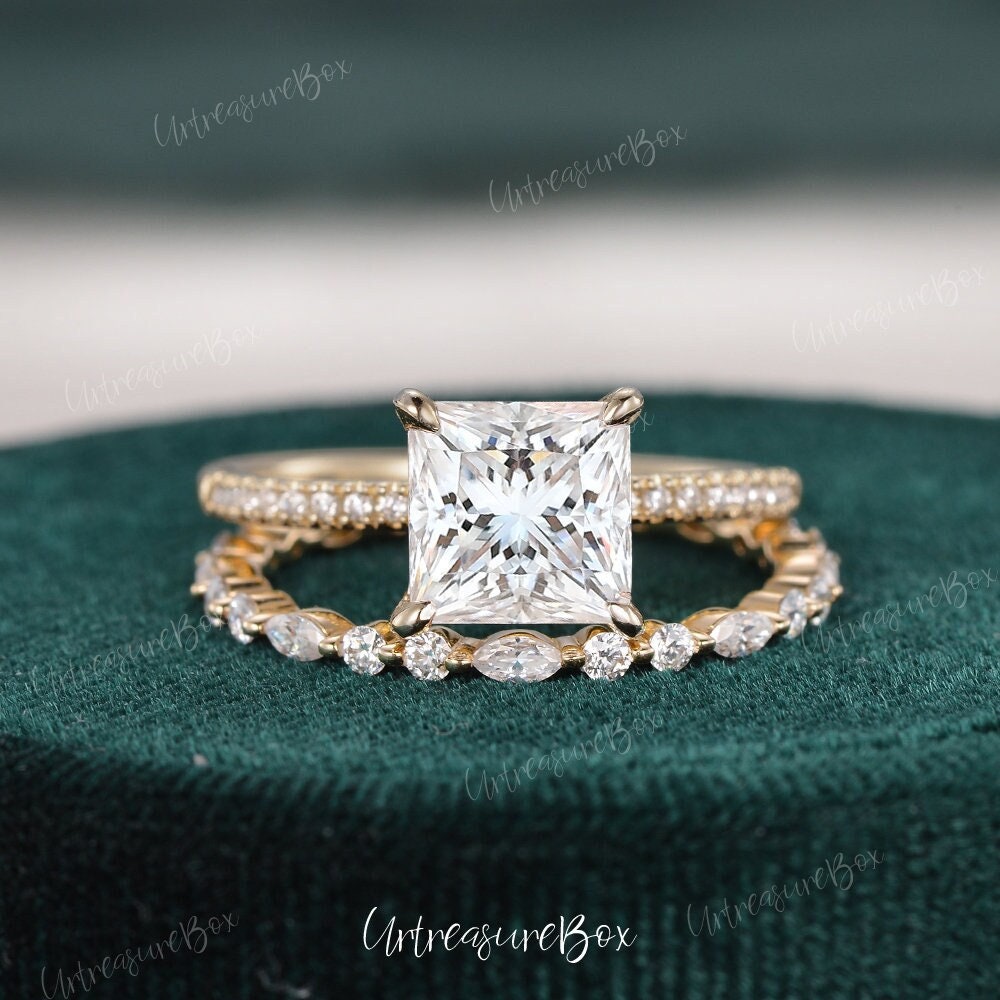 2Ct Princess Cut Moissanite Verlobungsring Set Gelbgold Braut Eternity Marquise Ehering Frauen Solitär Ring Unikat von URTreasureBox