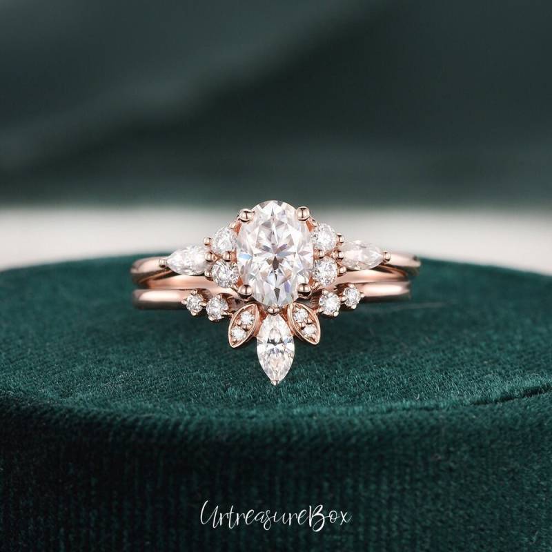 Cluster Moissanit Rose Gold Verlobungsring Frau Antik Oval Cut Brautring Set Unikat Marquise Hochzeitsband Jahrestag Geschenk von URTreasureBox