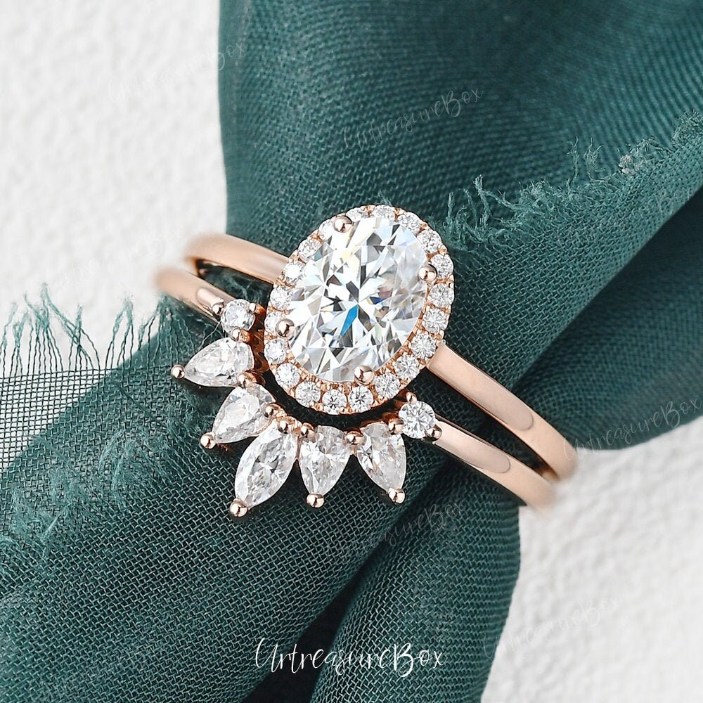 Rose Gold Oval Moissanite Braut Set Halo Verlobungsring Vintage Ring Art Deco Einzigartige Hochzeit Band Karat Wahl Jahrestag von URTreasureBox