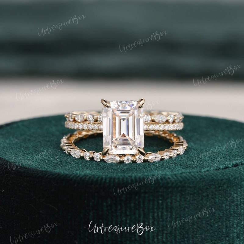 Versteckte Halo Smaragdschliff Verlobungsringe Moissanite Verlobungsring Ehering Set Vintage Rose Gold Braut Eternity Ring von URTreasureBox