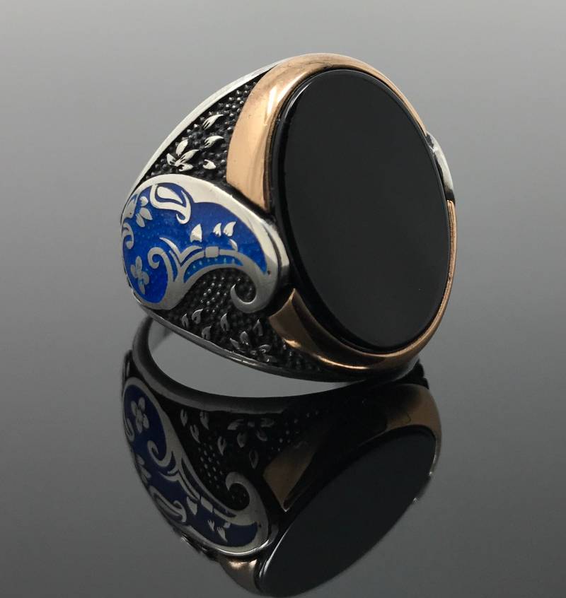 Handgemachter 925K Sterling Silber Natürlicher Schwarzer Onyx Stein Herrenring Mit Blau Emaillierter Seite - Außergewöhnliches Geschenk von USAKARSILVER