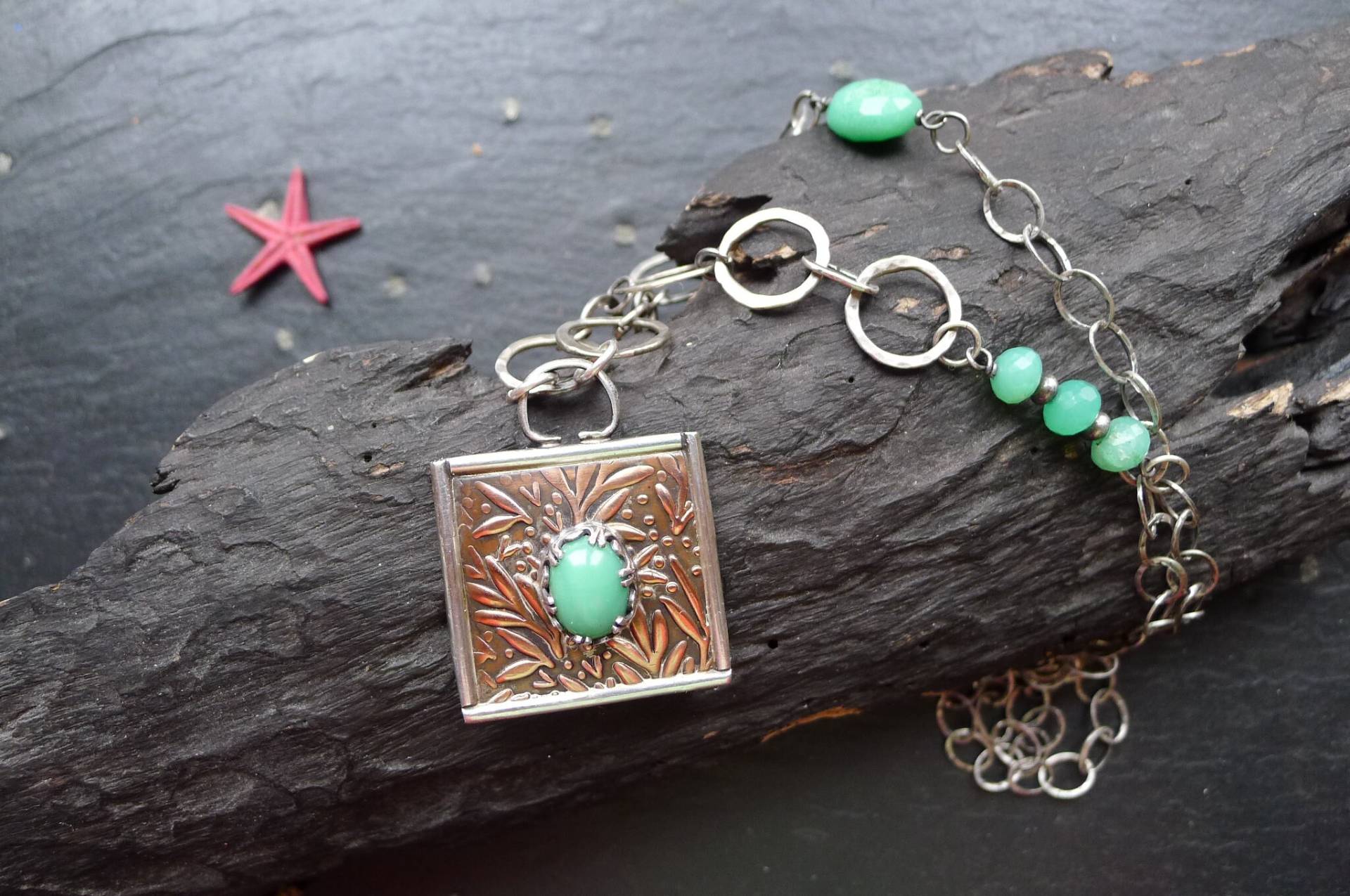 Boho Chrysoprase Anhänger, Sterling Silber Kette, Winterschmuck, Apfel Chrysopras Boho Chrysoprase Anhänger, Sterling Silber Kette, Winterschmuck, Apfel Chrysopras von UTXITA