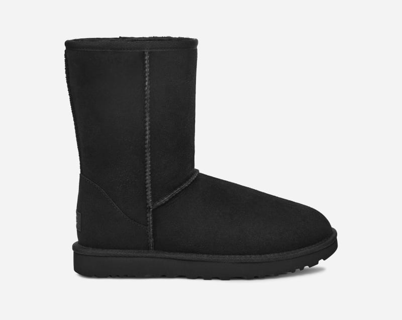 UGG® Classic Short II Boot für Damen | UGG® EU in Black, Größe 40, Schaffell von Ugg