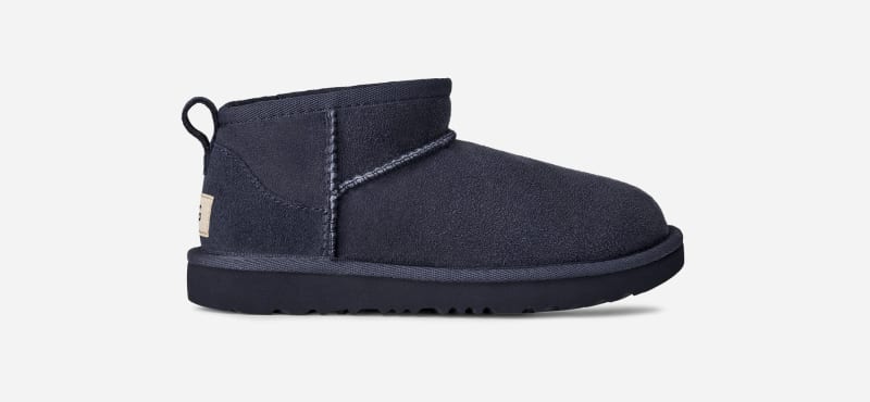 UGG® Classic Ultra Mini Boot für Kinder | UGG® EU in Blue, Größe 32.5, Veloursleder von Ugg
