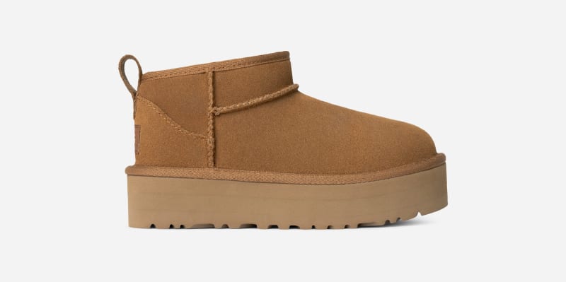 UGG® Classic Ultra Mini Plateau-Boot für Kinder | UGG® EU in Brown, Größe 33.5, Veloursleder von Ugg