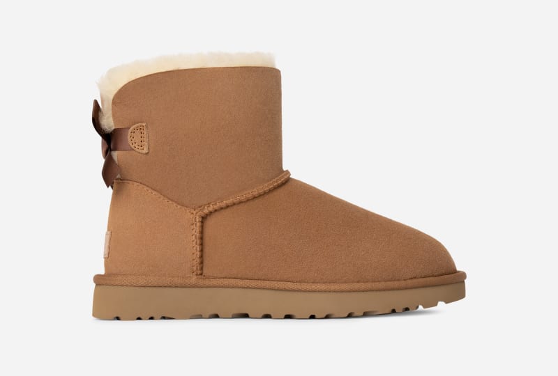 UGG® Mini Bailey Bow II Boot für Damen | UGG® EU in Brown, Größe 38, Veloursleder von Ugg