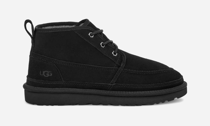 UGG® Neumel Moc Boot für Herren | UGG® EU in Black, Größe 42, Veloursleder von Ugg