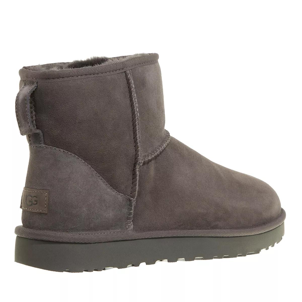 UGG Boots & Stiefeletten - W Classic Mini Ii - Gr. 36 (EU) - in Grau - für Damen von Ugg