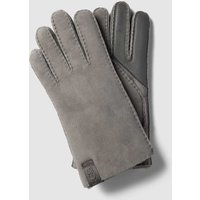 UGG Handschuhe aus Lammfell mit Label-Patch in Mittelgrau, Größe M von Ugg