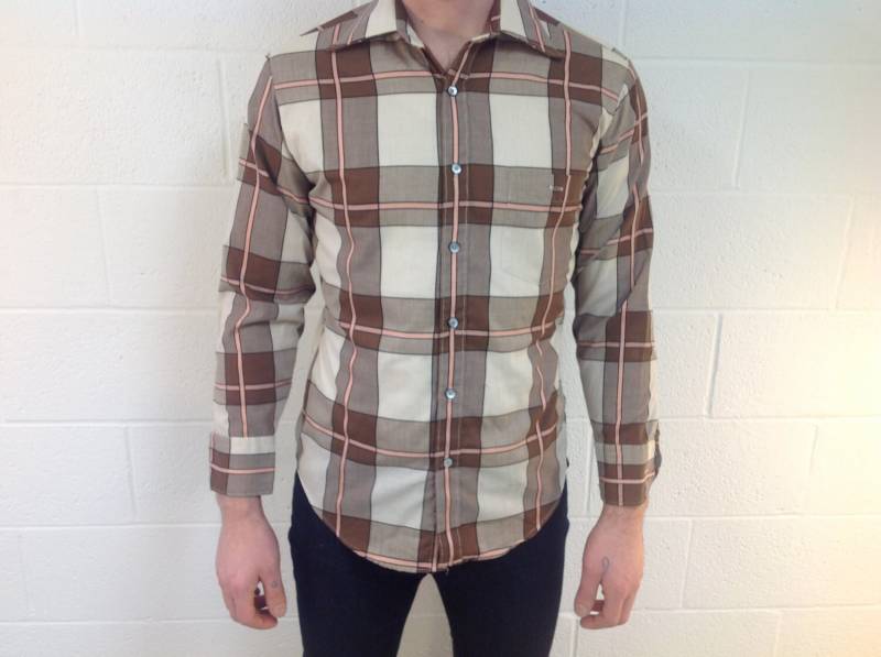 L/S Braun & Pink Kariert Von "Second Allee By Mack" - Medium." von UglyCousin