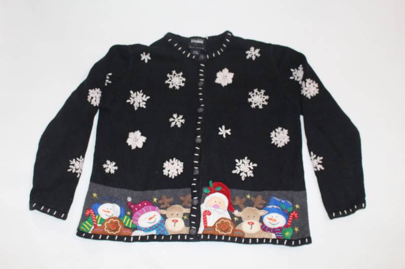 Weihnachtsmann | Hinten Medium Vintage Hässlicher Weihnachtspullover Schwarz #204 von UglySweaterStoreUS