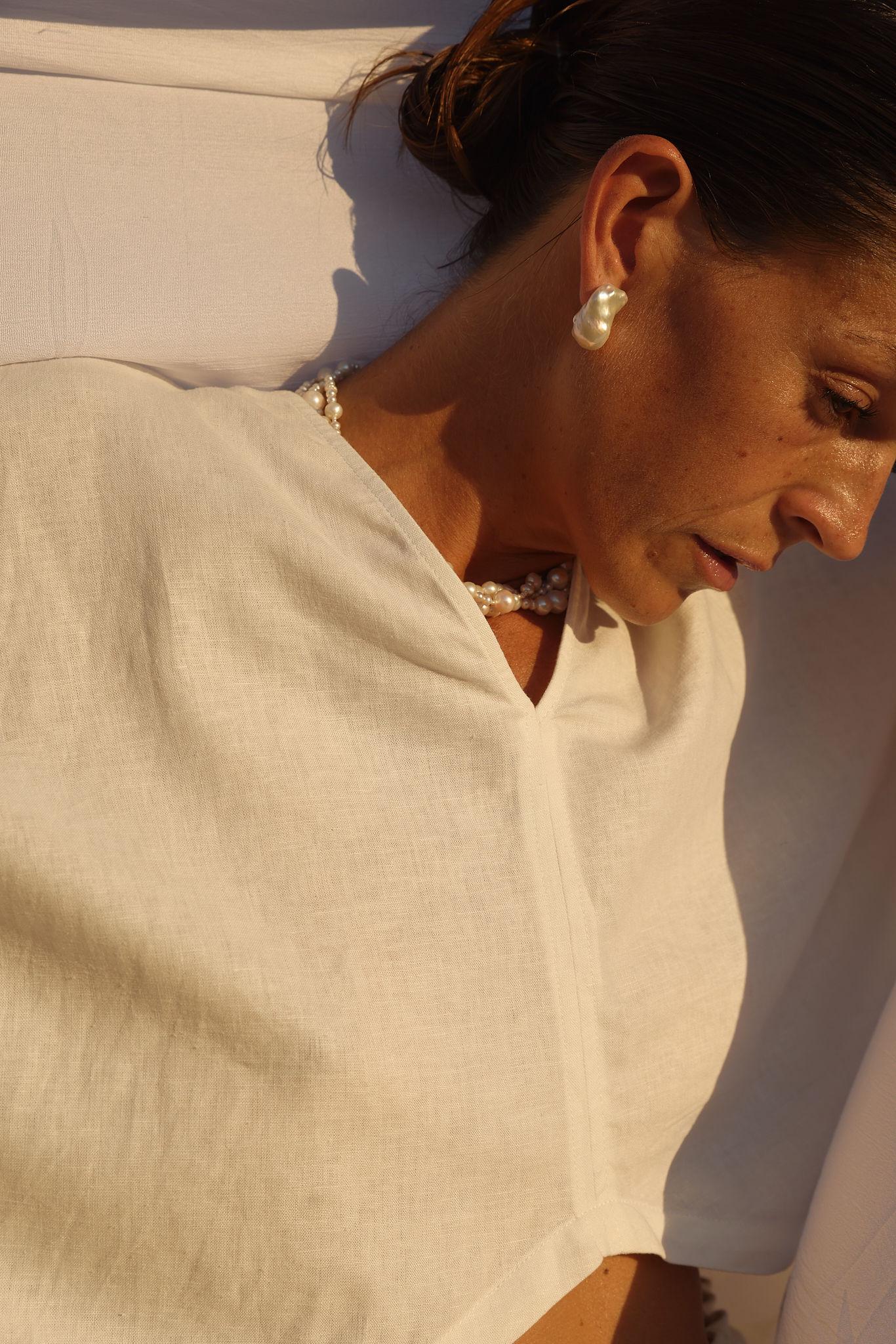 Große Statement Perlen Ohrringe, Barock Ohrstecker, Moderne Brautschmuck, Elegante Hochzeit Einzigartiges Geschenk Für Sie von UgnesStoryJewelry