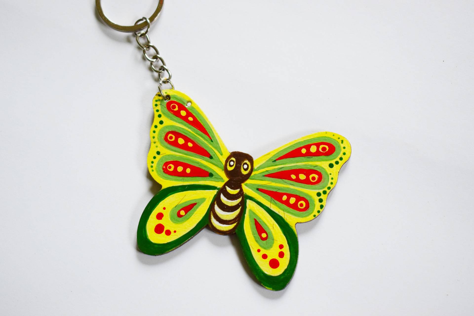 Holz Handgemachte Schlüsselanhänger Schmetterling Bemalt Geschenk Für Mädchen Mama Spielzeug Tier von UkrainianTextileGift