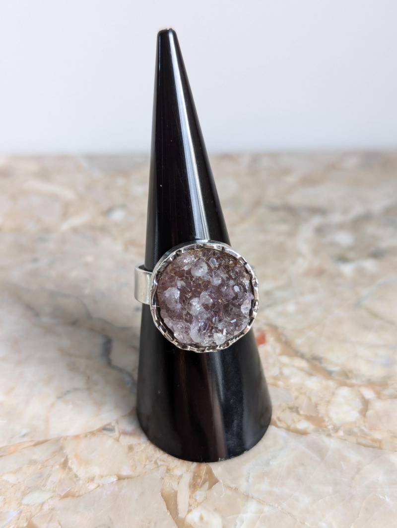 Silberring Mit Amethysten Raw 925 Vintage Silberring Mit Amethysten Raw 925 Vintage von UlisJewelryTreasures