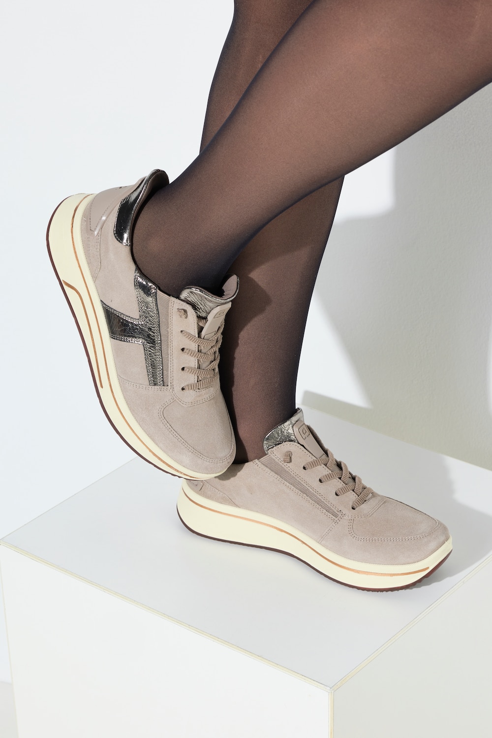 Ara Leder-Sneaker, Damen, beige, Größe: 39, Sonstige/Leder, Ulla Popken Ara Leder-Sneaker, Damen, beige, Größe: 39, Sonstige/Leder, Ulla Popken von Ulla Popken
