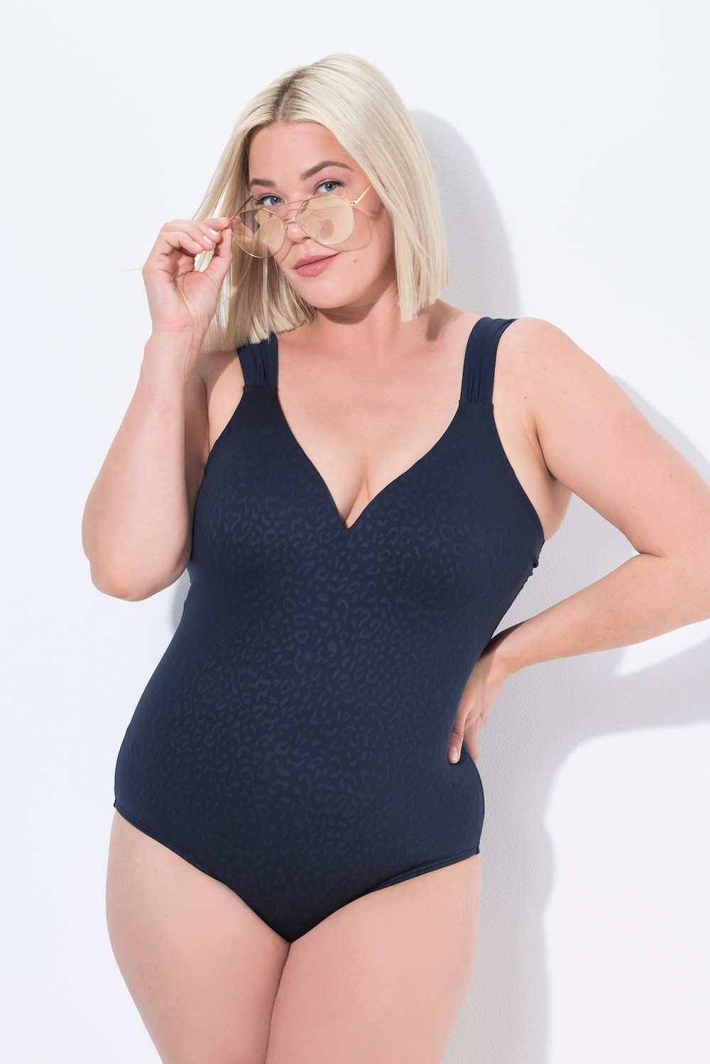 Große Größen Badeanzug, Damen, blau, Größe: 54, Synthetische Fasern/Polyester/Elasthan, Ulla Popken von Ulla Popken