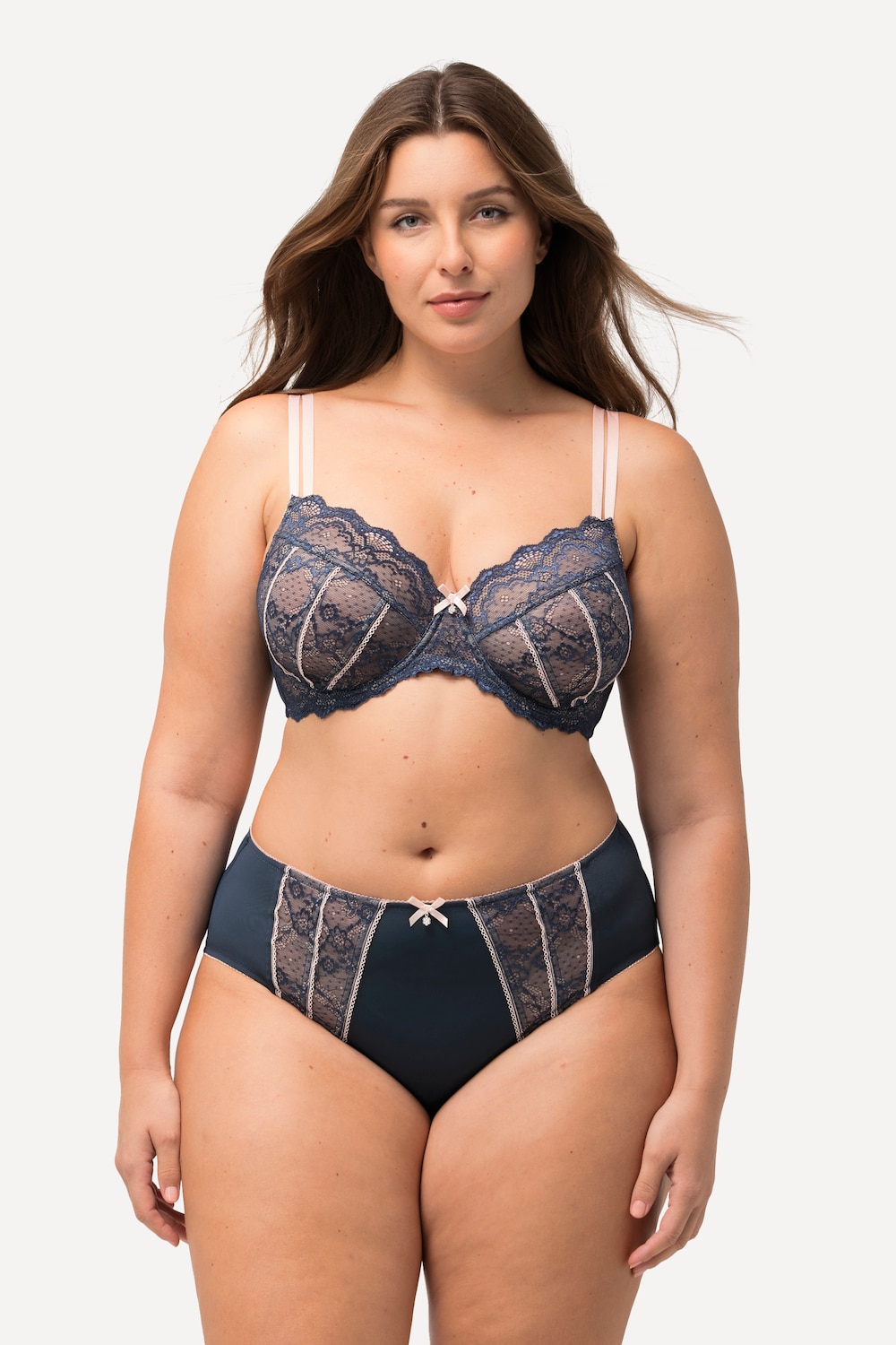 Große Größen Bügel-BH, Damen, blau, Größe: 85E, Synthetische Fasern/Elasthan, Ulla Popken Große Größen Bügel-BH, Damen, blau, Größe: 85E, Synthetische Fasern/Elasthan, Ulla Popken von Ulla Popken