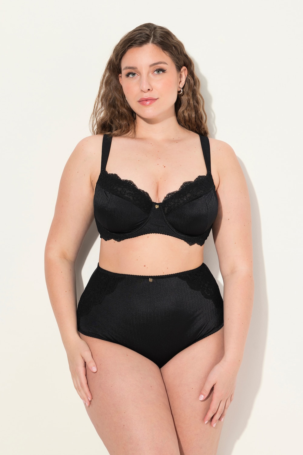 Große Größen Bügel-BH, Damen, schwarz, Größe: 100D, Polyester/Synthetische Fasern/Elasthan, Ulla Popken von Ulla Popken