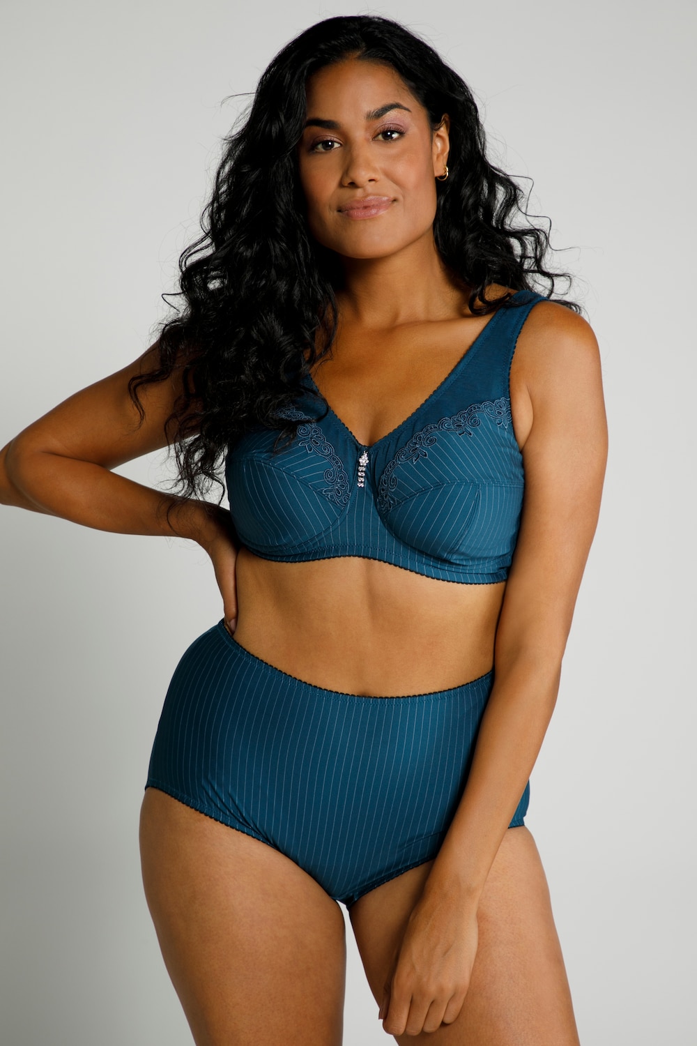 Große Größen Entlastungs-BH, Damen, türkis, Größe: 120F, Synthetische Fasern/Baumwolle, Ulla Popken von Ulla Popken