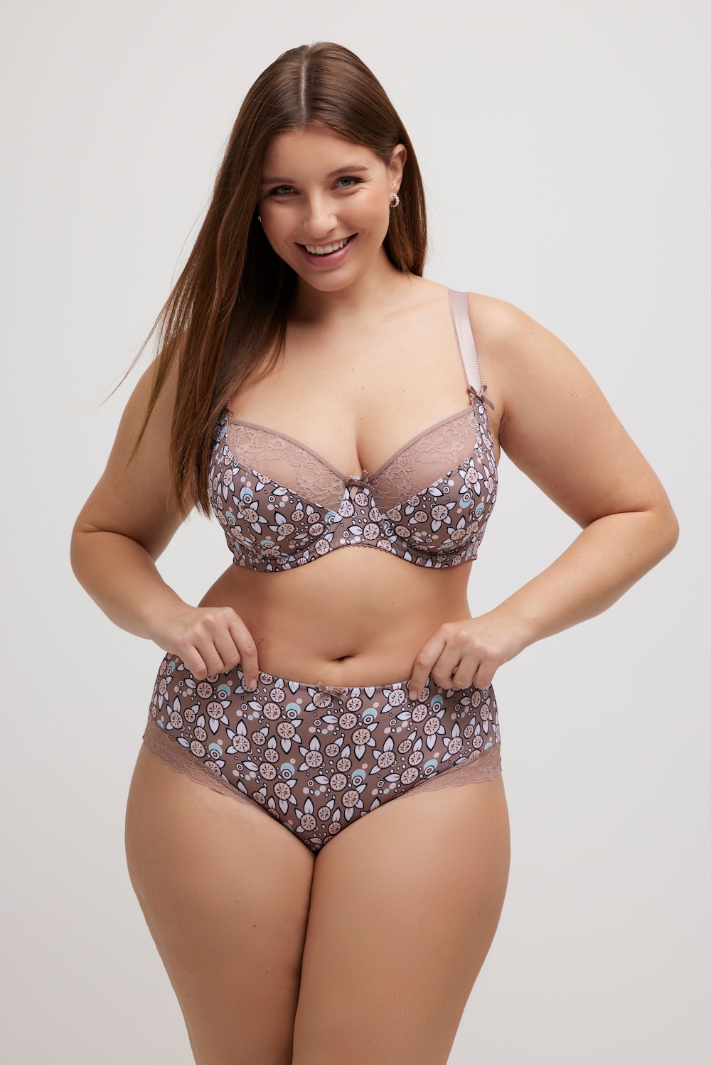 Große Größen Midislip, Damen, braun, Größe: 62/64, Baumwolle/Synthetische Fasern/Elasthan, Ulla Popken Große Größen Midislip, Damen, braun, Größe: 62/64, Baumwolle/Synthetische Fasern/Elasthan, Ulla Popken von Ulla Popken