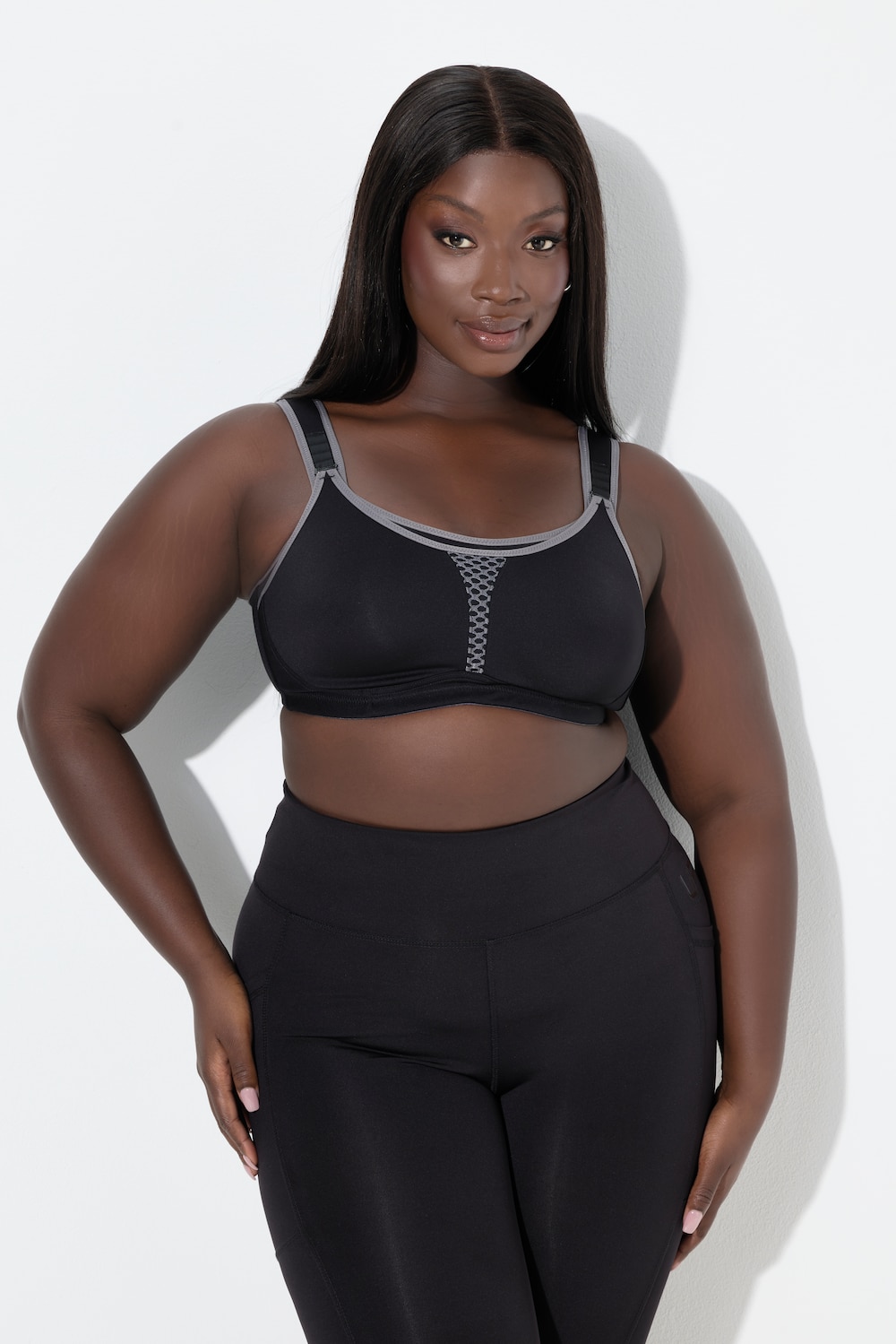 Große Größen Sport-BH, Damen, grau, Größe: 95D, Synthetische Fasern/Elasthan/Polyester, Ulla Popken von Ulla Popken