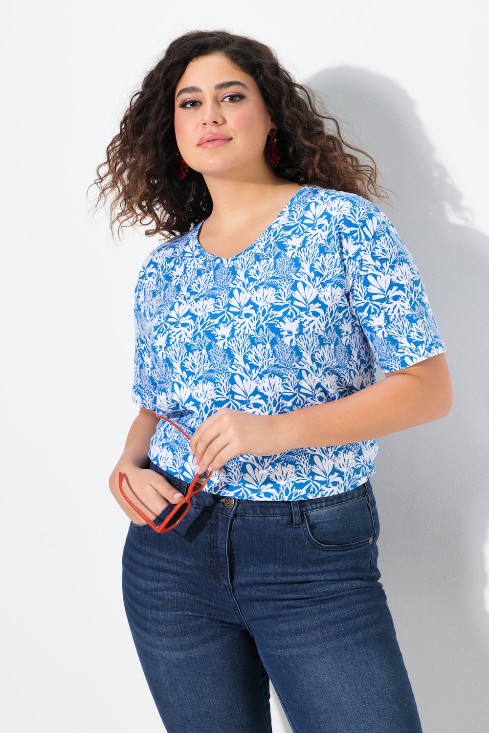 Große Größen T-Shirt, Damen, blau, Größe: 62/64, Baumwolle, Ulla Popken Große Größen T-Shirt, Damen, blau, Größe: 62/64, Baumwolle, Ulla Popken von Ulla Popken