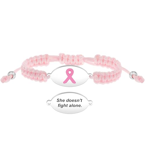 Uloveido Brustkrebs-Schmuck – “Sie kämpft nicht allein” rosa Schleifen-Armband – Personalisierte Edelstahlplatte mit Schnur – Geschenk für Frauen und Familie von Uloveido