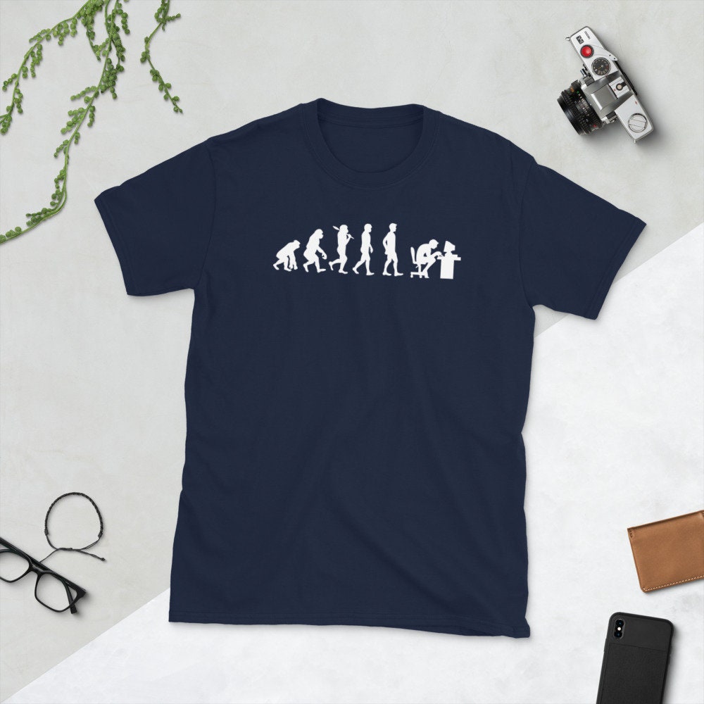 Evolution Des Gaming - Kurzarm Unisex T-Shirt von UltimateShirtShop